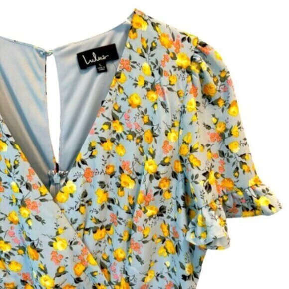 NWT Lulu’s | Feeling Butterflies Light Blue Floral Tiered Mini Dress Size Large - Picture 4 of 15